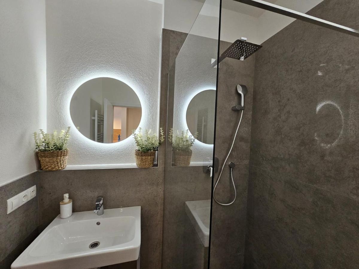 2 Room Apartment, New Building, Bosakova Street, 29 Bratislava Exterior photo