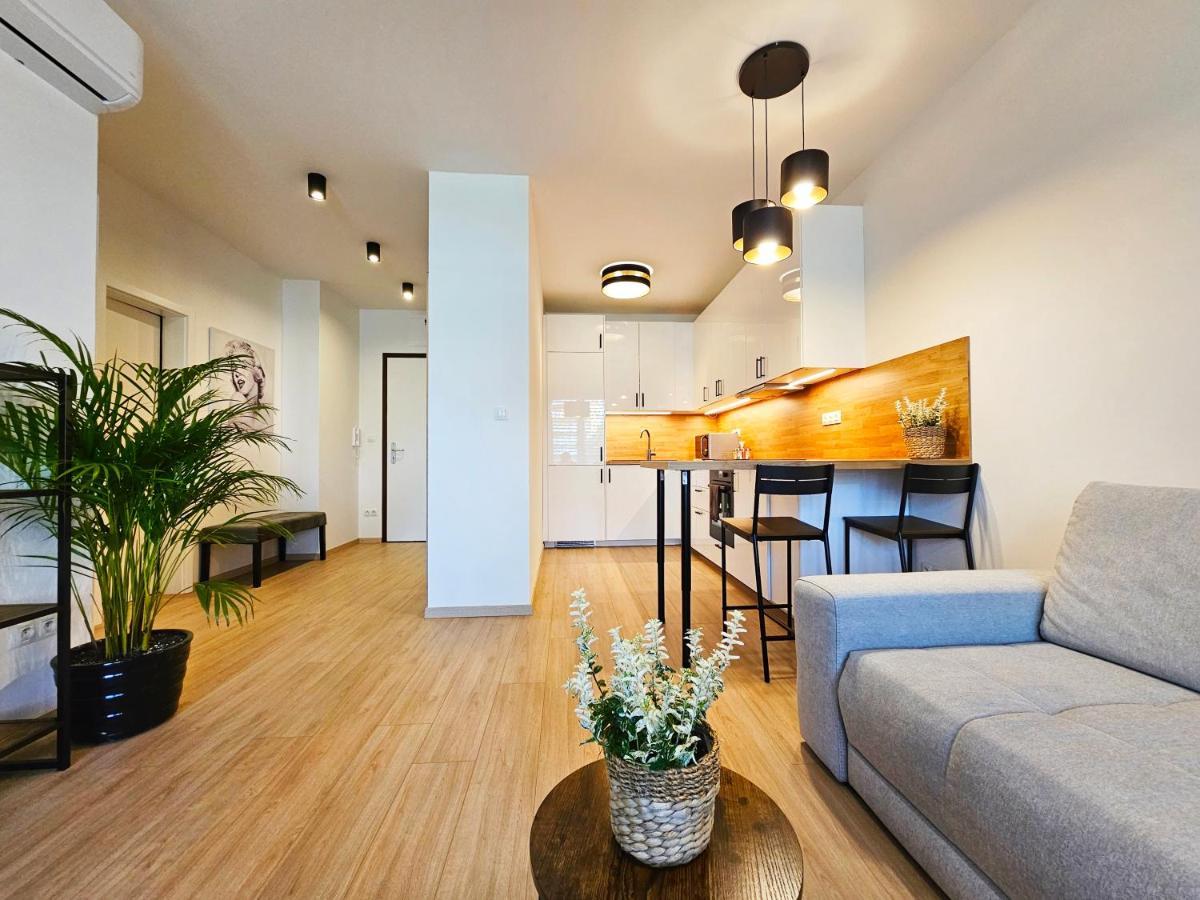 2 Room Apartment, New Building, Bosakova Street, 29 Bratislava Exterior photo